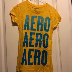 Women’s S Glittery Yellow Aeropostale Graphic Tee